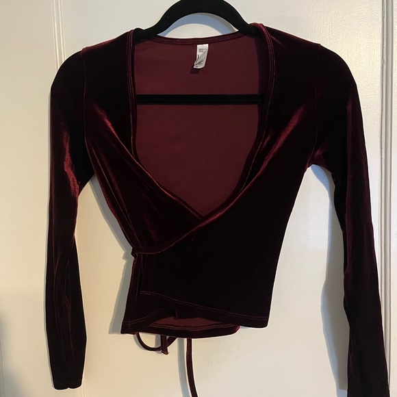 American Apparel Velvet Wrap Top - Picture 2 of 3